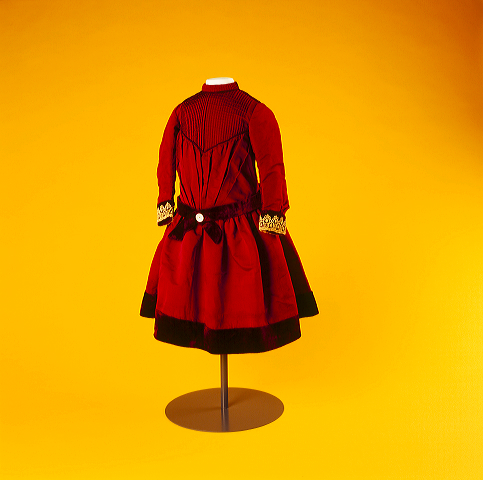 Mooie rode wervelingen baljurk-Sazzy ontwerp Kleding Meisjeskleding Jurken 